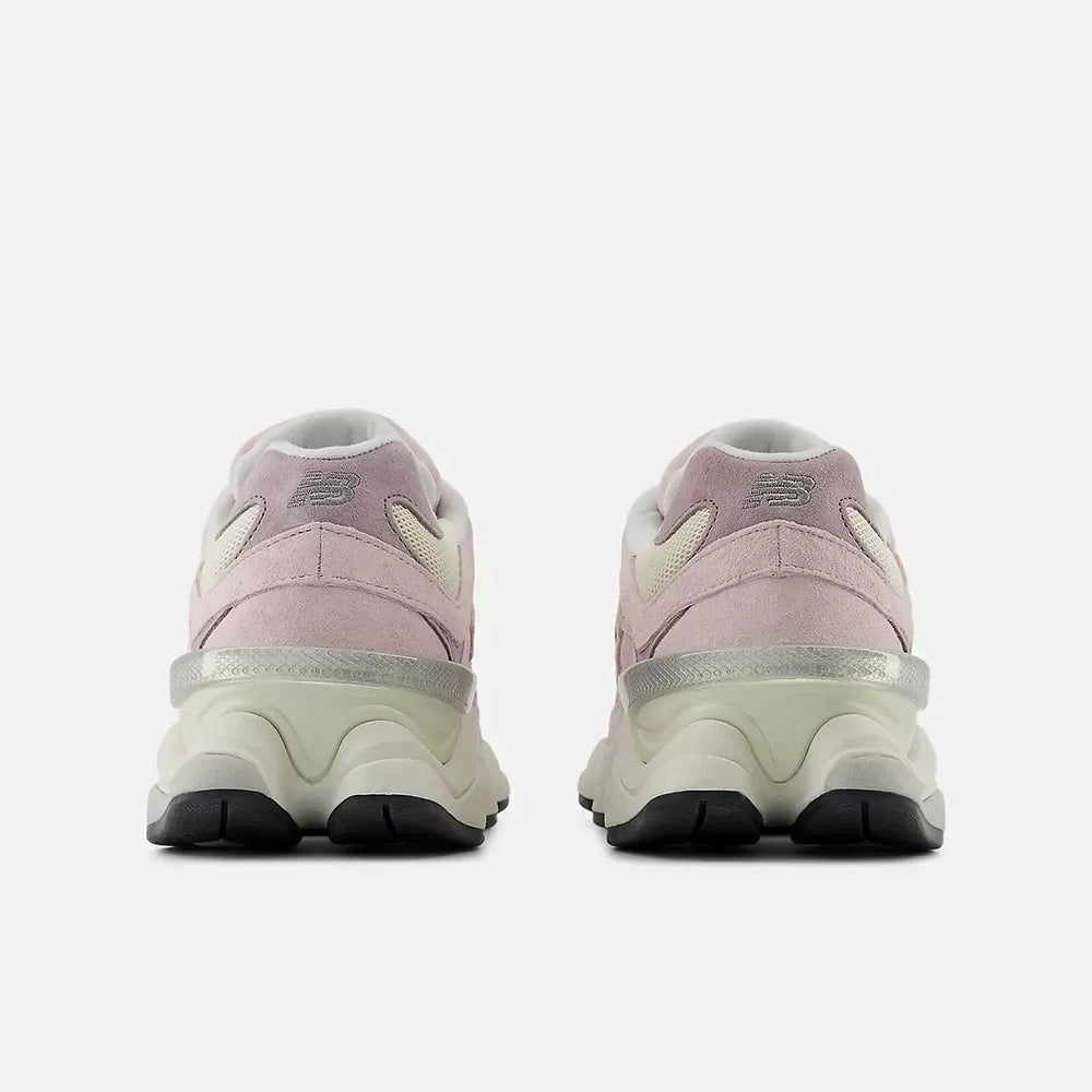 NB 9060 Rose Sugar Angora