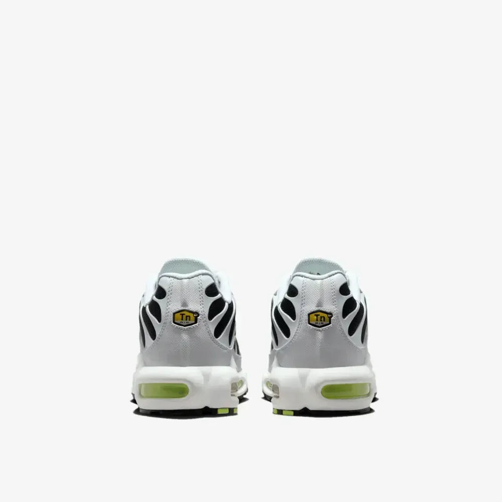 NK Air Max Plus - White/Black Volt