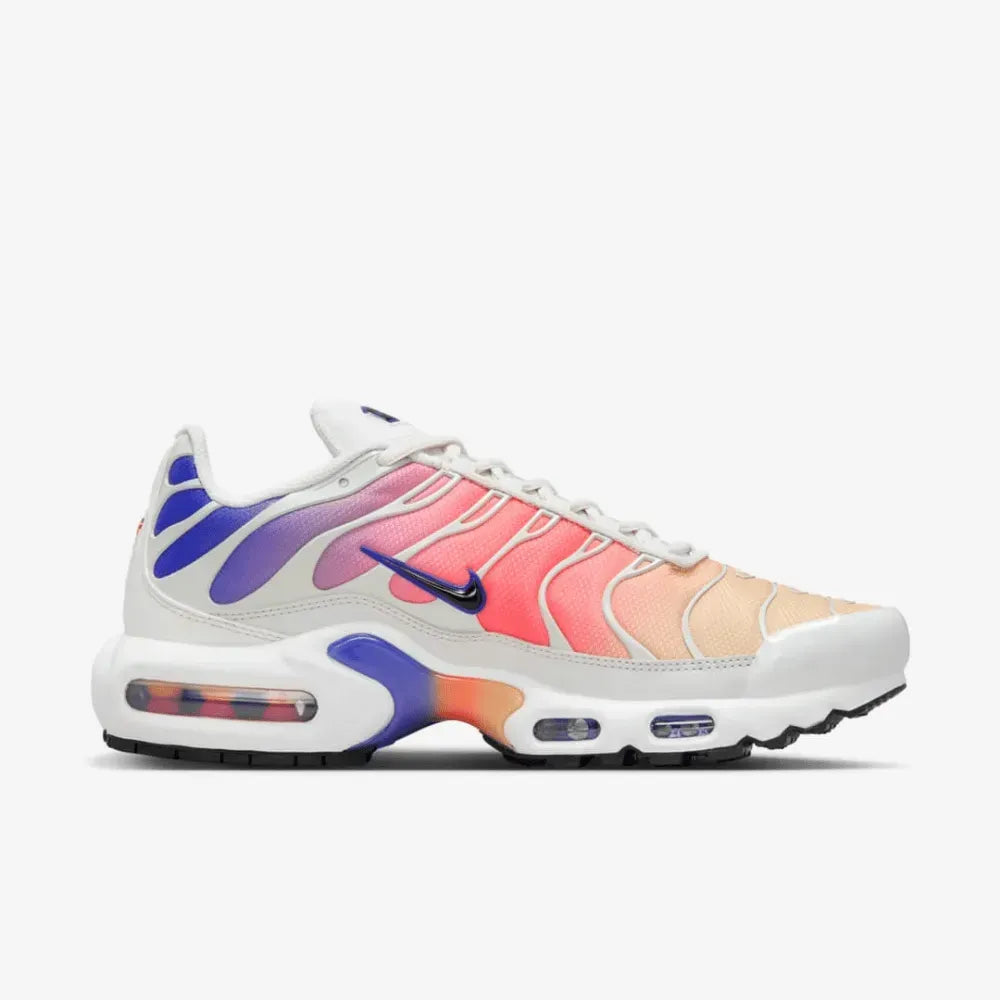 NK Air Max Plus - Violet Light/Wild Mango
