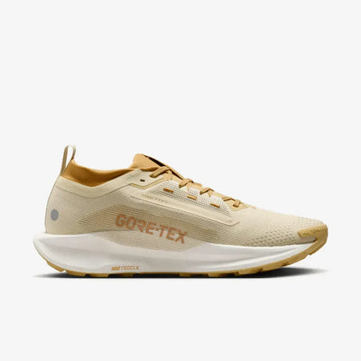 NK Pegasus Trail 5 GORE TEX - Team Gold Desert Ochre