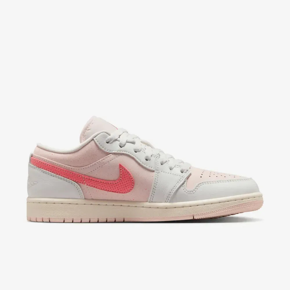 AJ 1 Low - Strawberry Milkshake