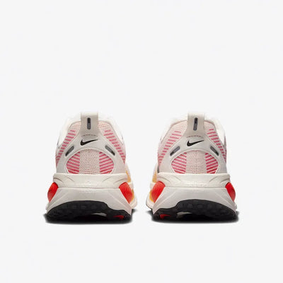 NK Vomero 18 Sail Bright Crimson Laser Orange