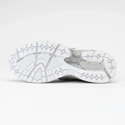 NB 1906W – Silver Metallic