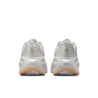 NK Vomero Plus Vast Grey Metallic Silver