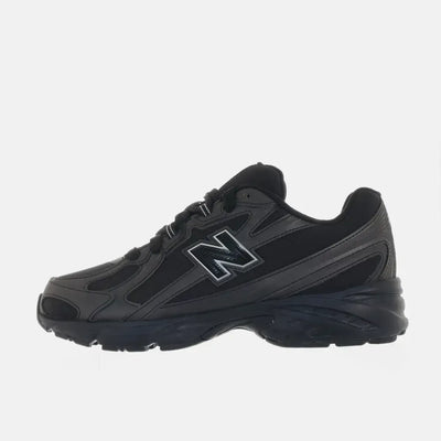 NB 740 - Black Silver