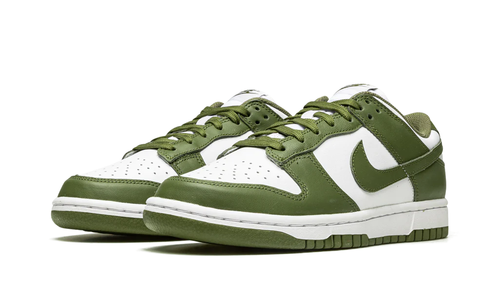 NK Dunk Low Medium Olive