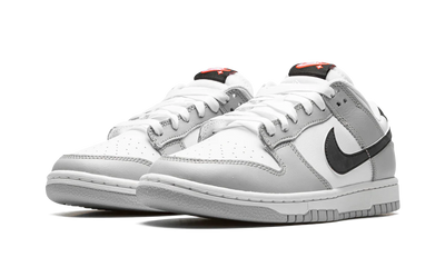 NK Dunk Low SE Jackpot