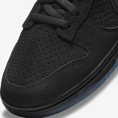 NK Dunk Low SP Undefeated 5 On It Black