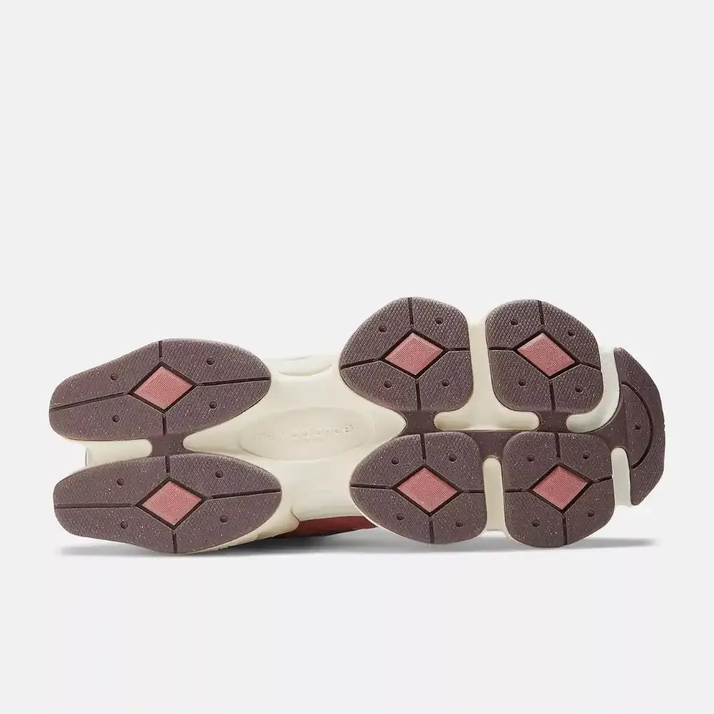 NB 9060 Mineral Red Truffle Rain Cloud