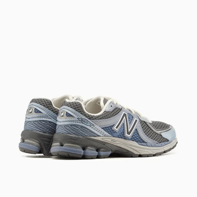 NB 860v2 – Arctic Grey Starlight