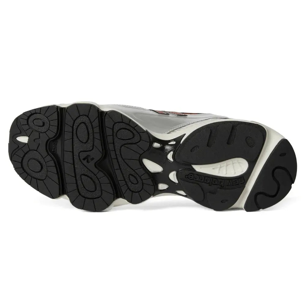 TINT x NB 1000 – Metallic Silver/Red