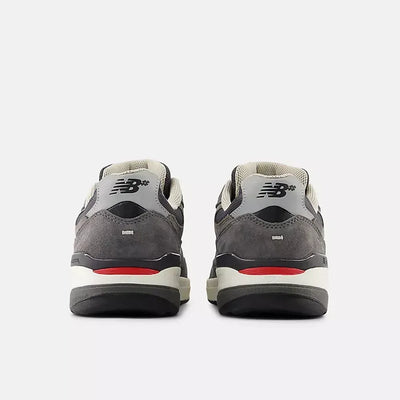 NB Numeric 933 x Andrew Reynolds – Grey