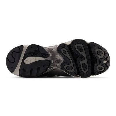 NB 1000 – Dirty Silver/Metallic White