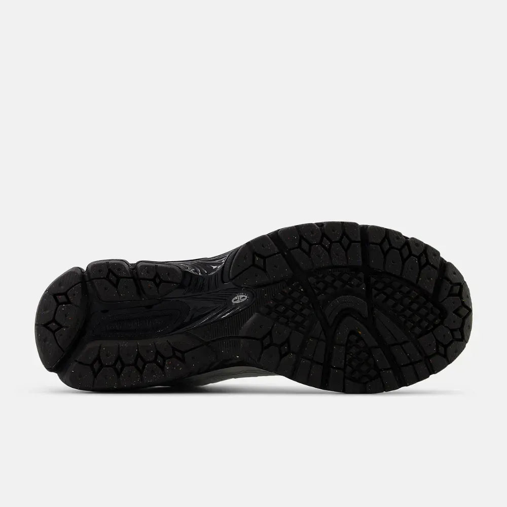 NB 1906R - White/Black Castlerock