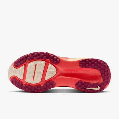 NK Vomero 18 SE Ember Glow Sweet Beet Marrakesh Washed Coral