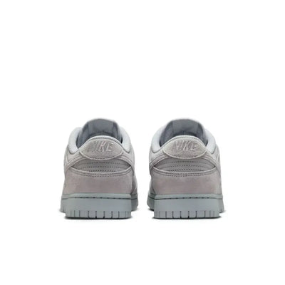 NK Dunk Low - Nubuck Wolf Grey