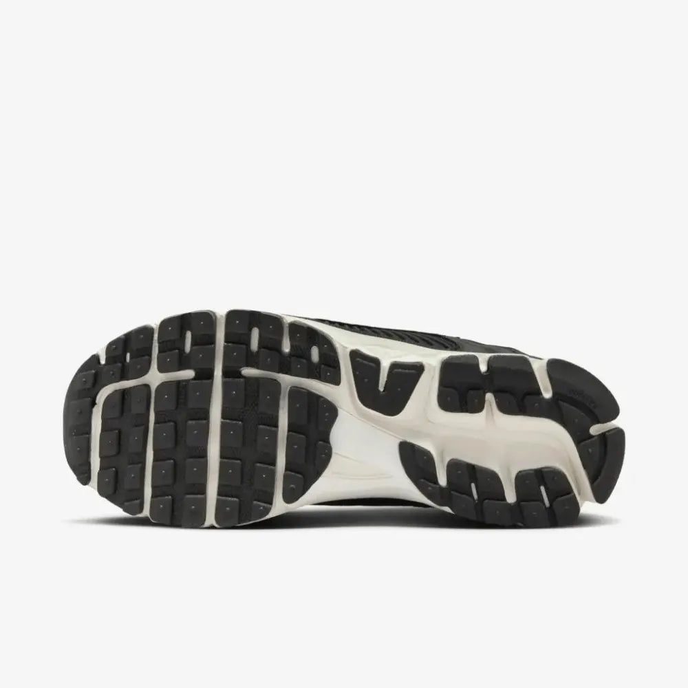 NK Zoom Vomero 5 Cargo Khaki and Sequoia