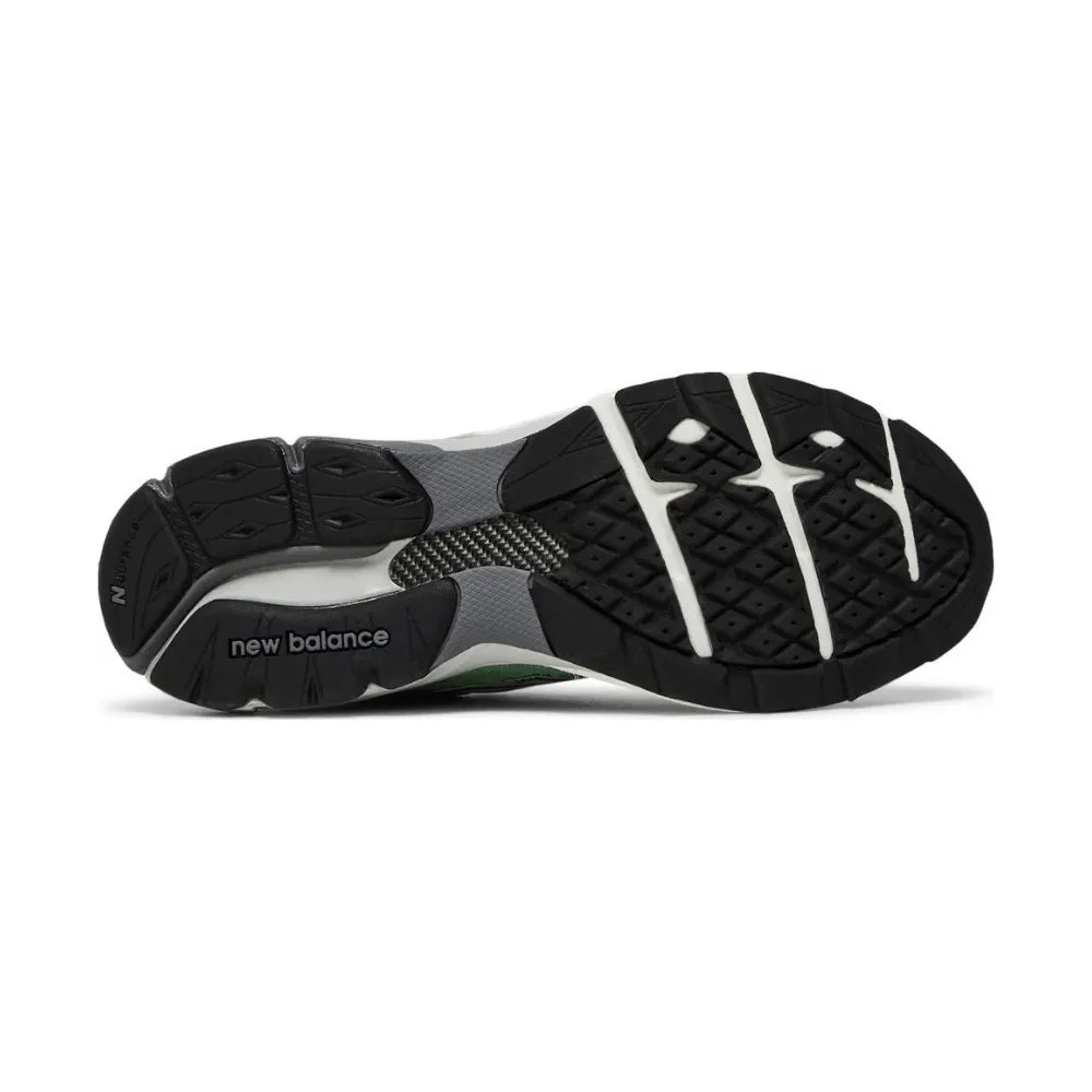 STR x NB 990v3 - Reprise Joker Grey