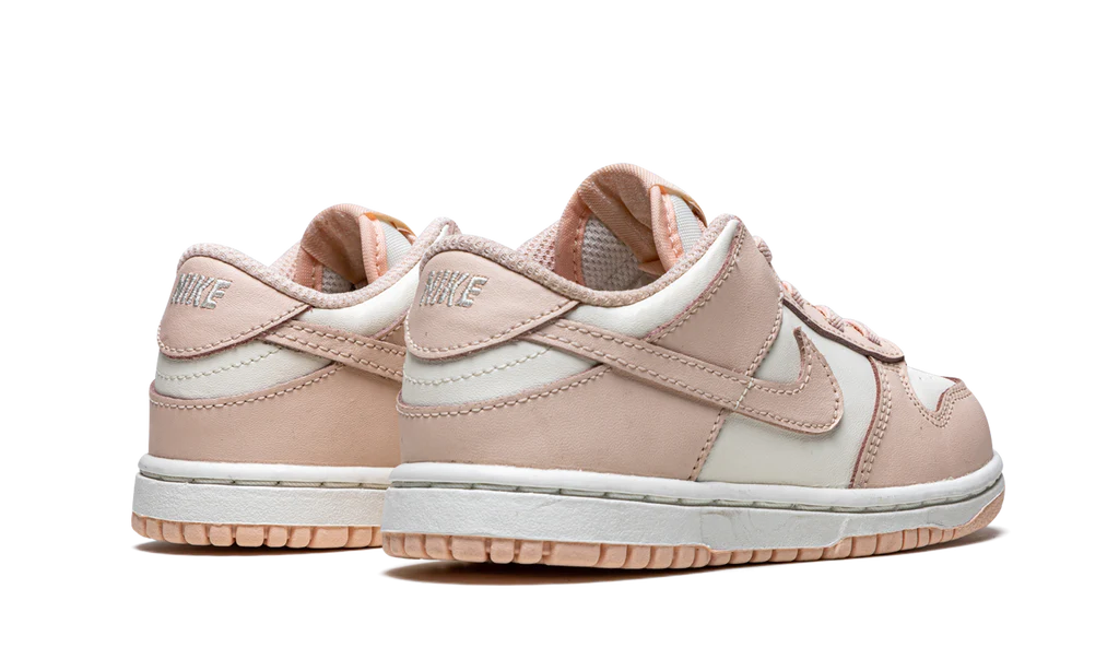 NK Dunk Low Orange Pearl