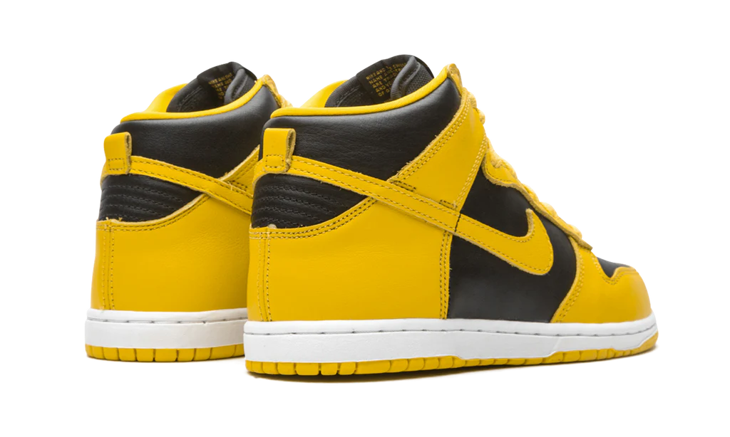 NK Dunk High Varsity Maize