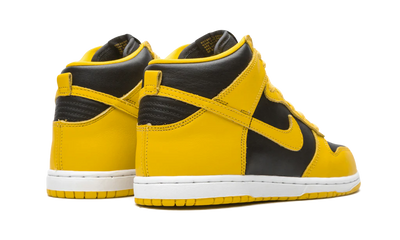 NK Dunk High Varsity Maize
