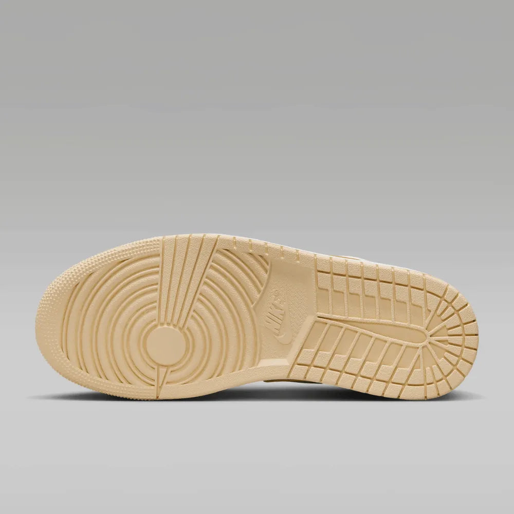 AJ 1 Low - Pale Vanilla White Yellow Ochre