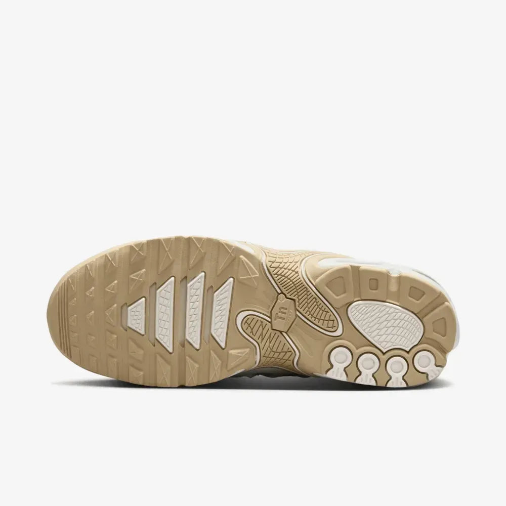 NK Air Max Plus - Gold