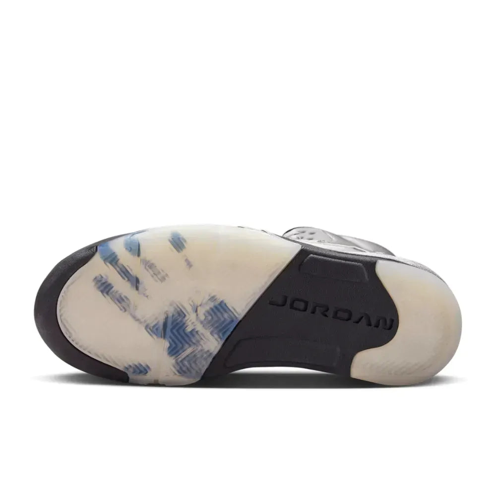 AJ 5 - Wings Medium Grey Metallic Silver