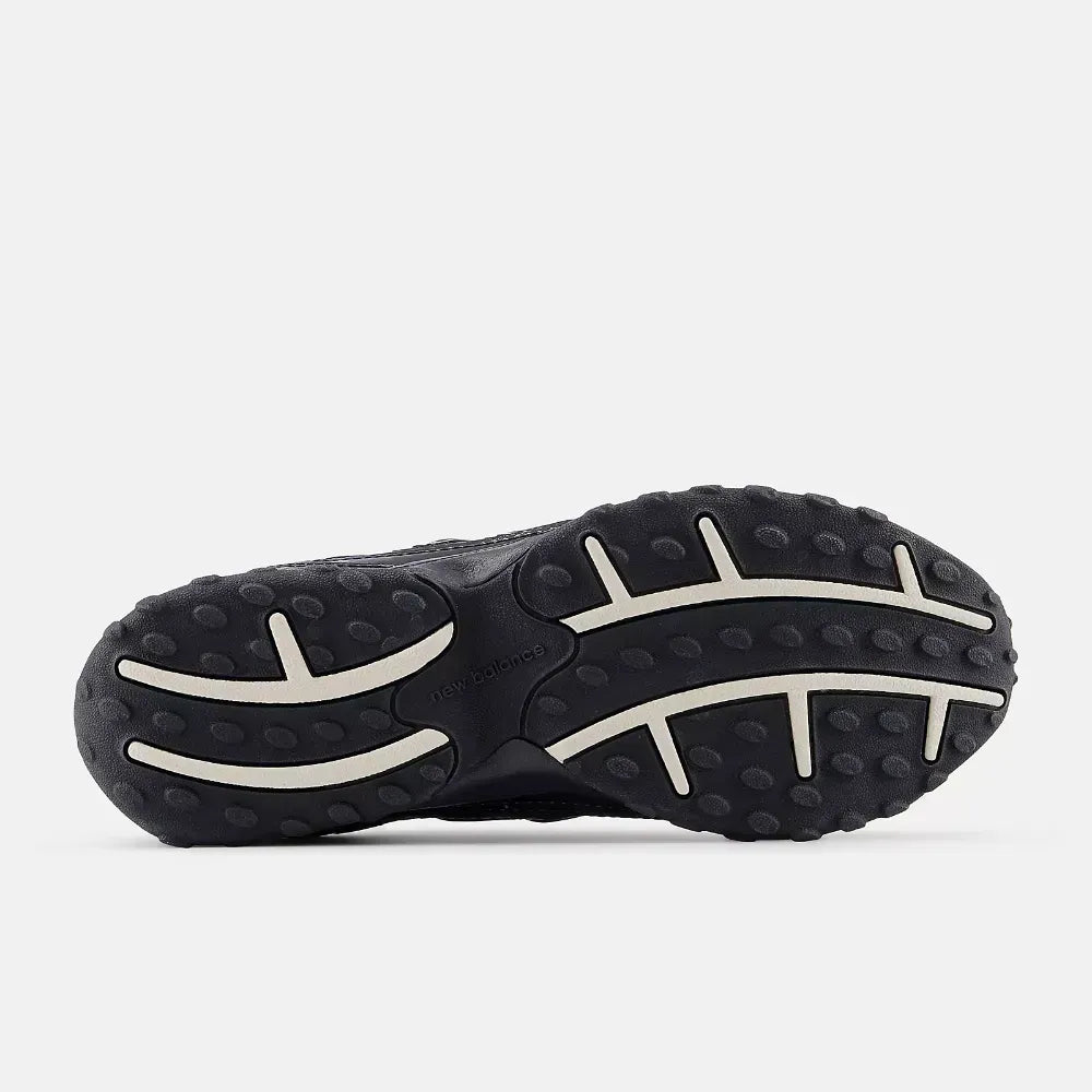 NB 204L - Black Timberwolf