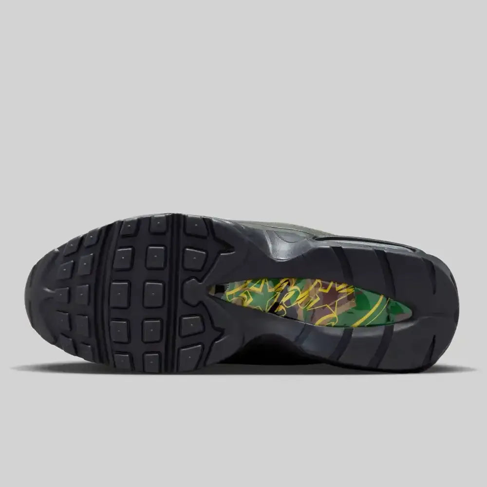 CRTZ x NK Air Max 95 SP Gutta Green