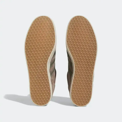 Ad Gazelle - Earth Strata