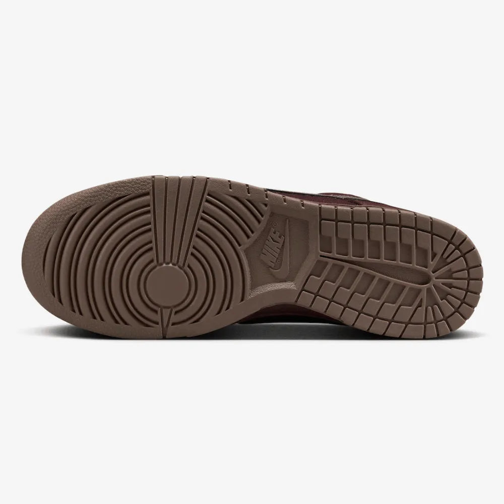 NK Dunk Low - PRM Burgundy Crush