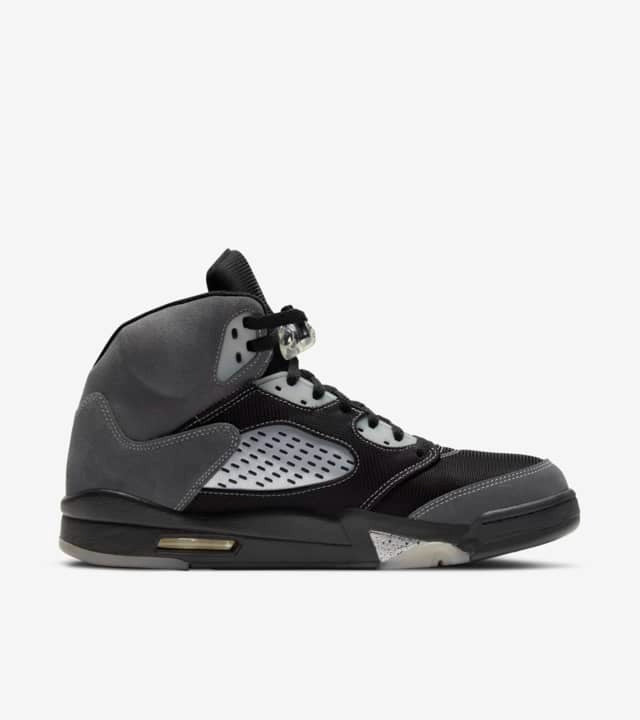 AJ 5 - Anthracite