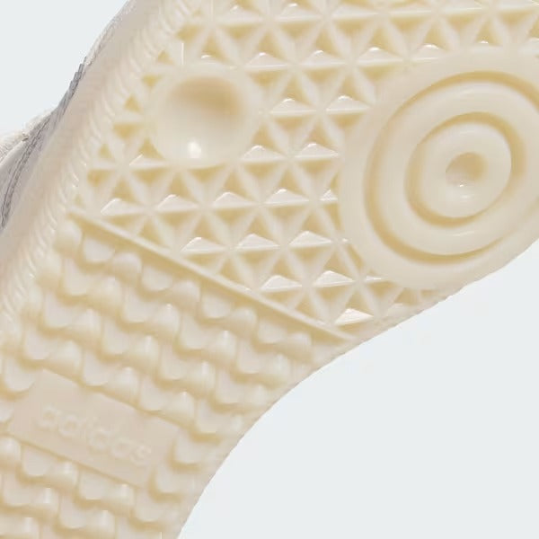 Ad Samba ADV Chalk White/ Grey One/ Carbon