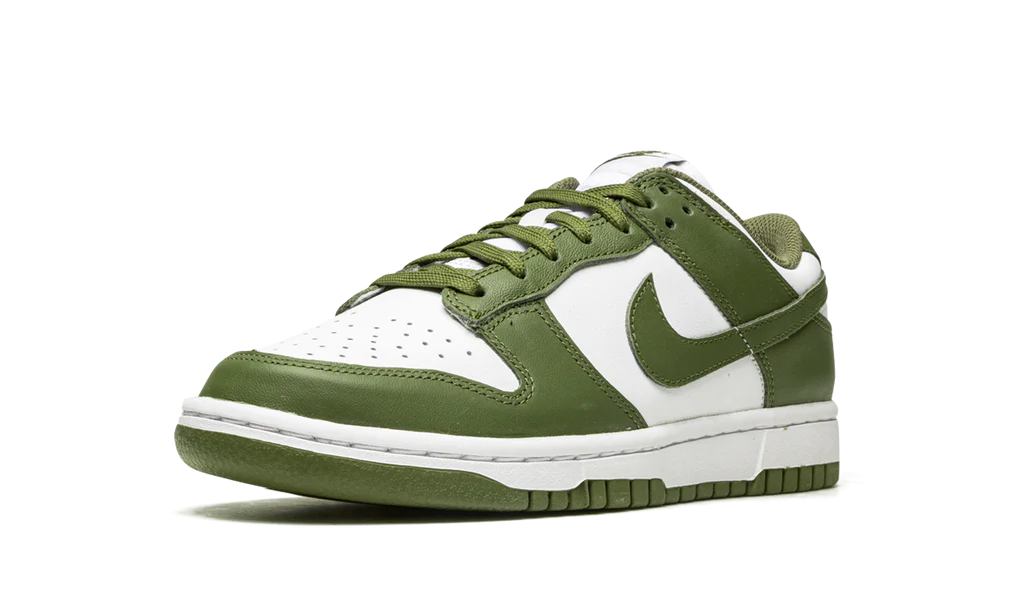 NK Dunk Low Medium Olive